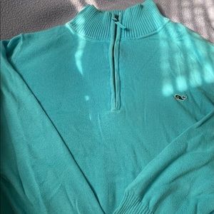 Womens Vineyard Vines sweatshirt